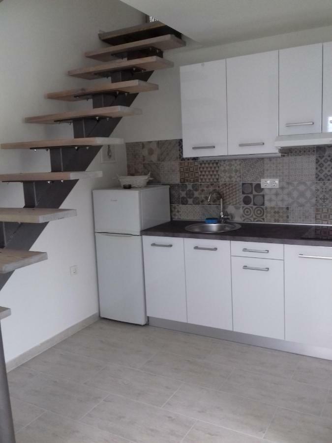 Apartman Nena Apartamento Slatine Exterior foto